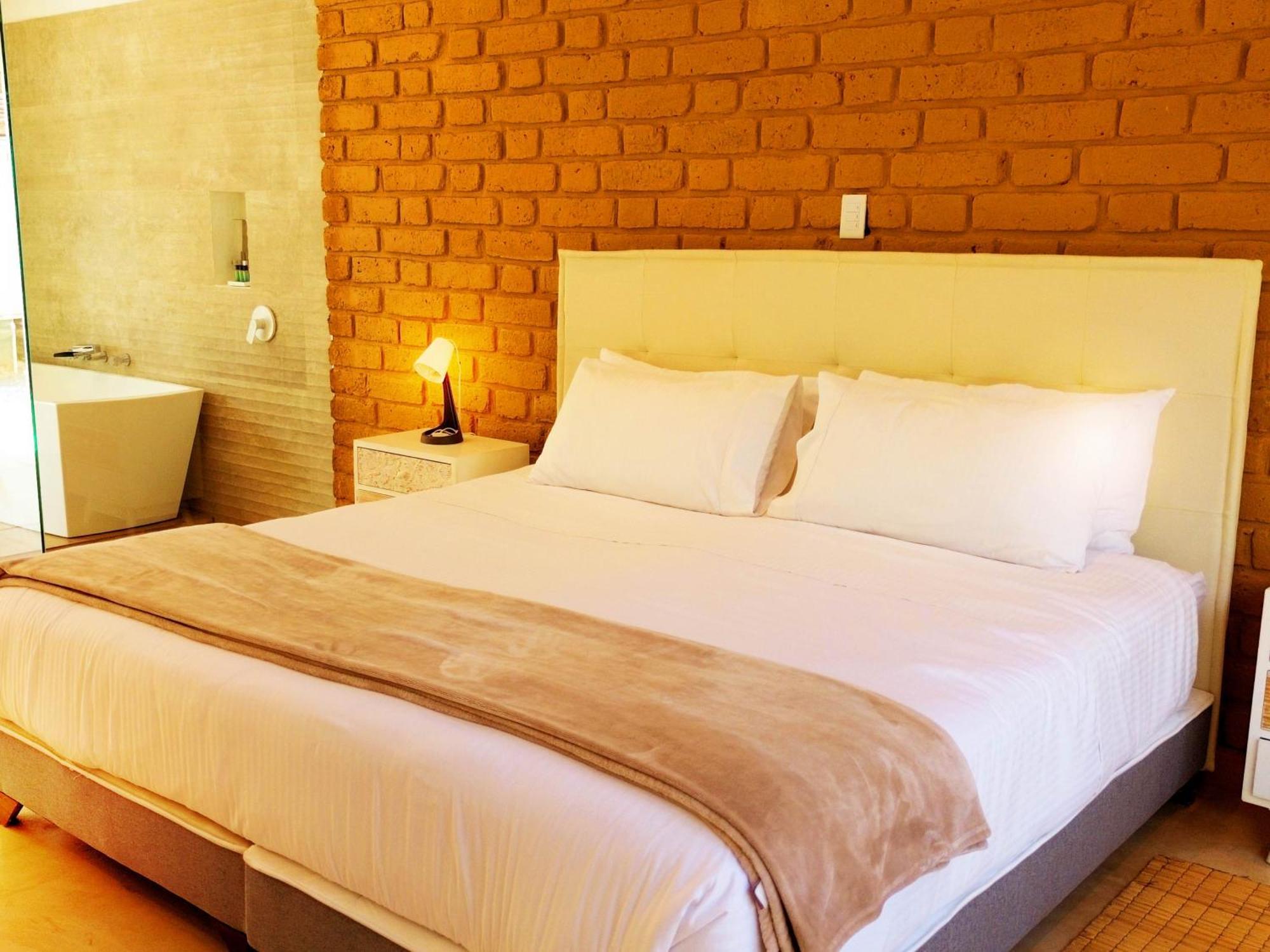Hotel Alma Вилья-де-Лейва Экстерьер фото